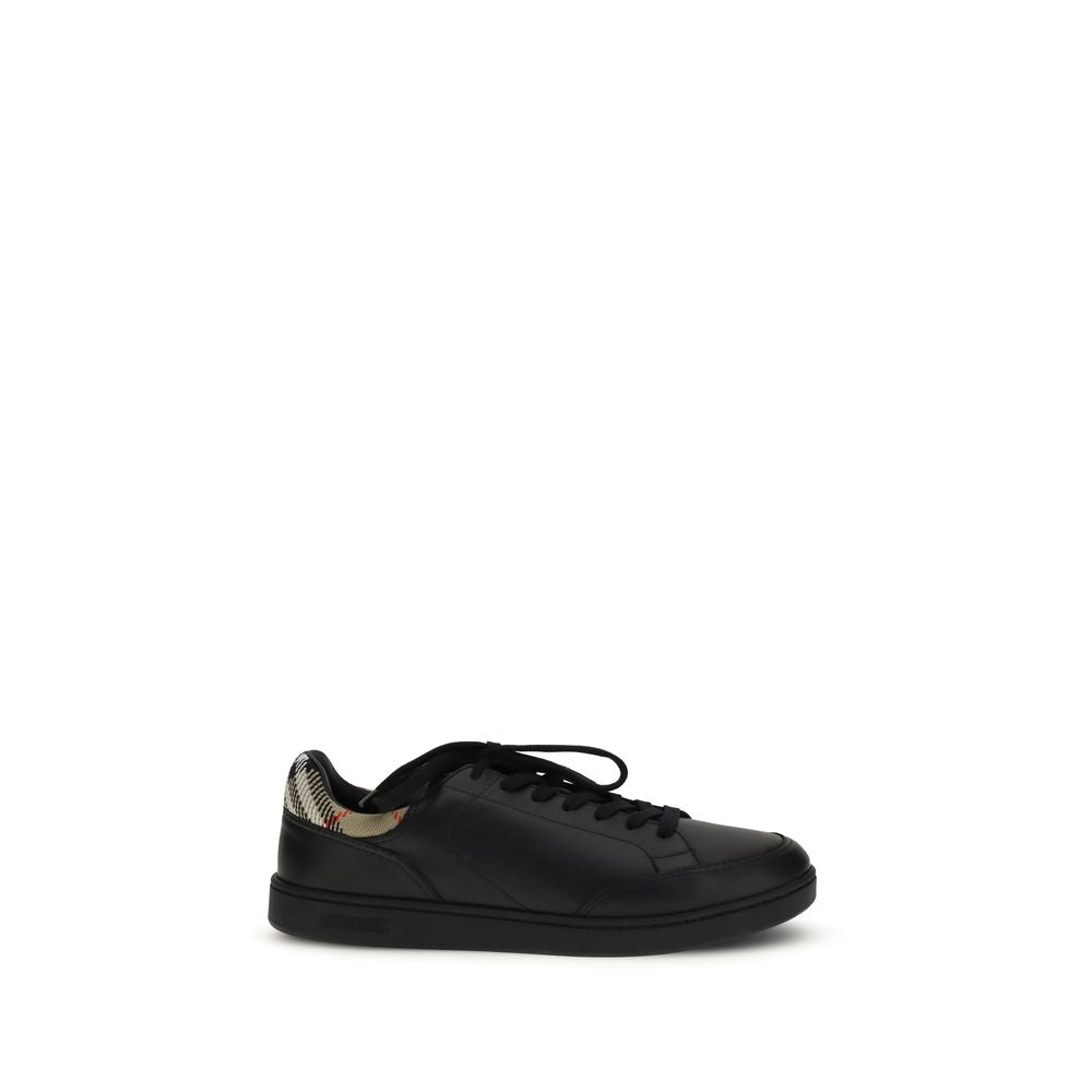 Burberry Black Calf Leather Bos Taurus Low Top Sneakers